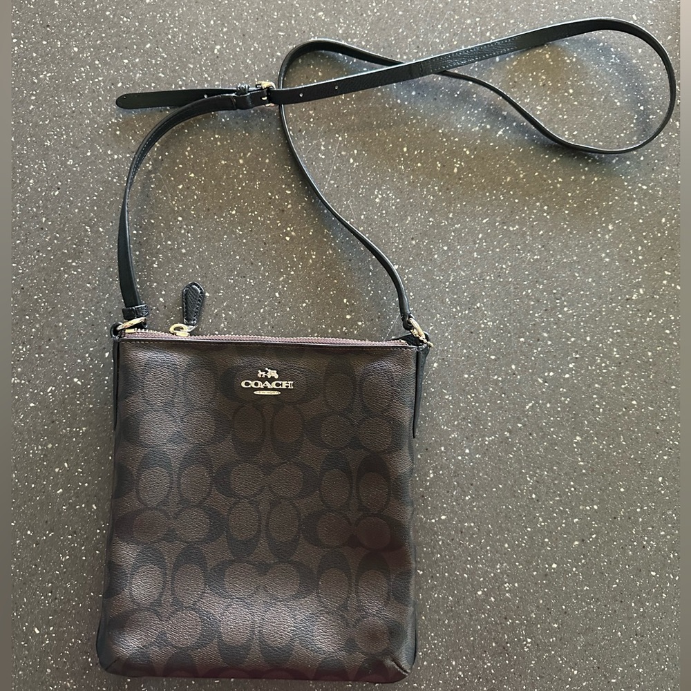Coach crossbody purse
